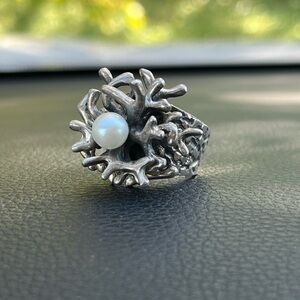 OPUS STER Silver Coral Ring with Pearl Detail